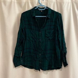 Dark green flannel shirt, size small